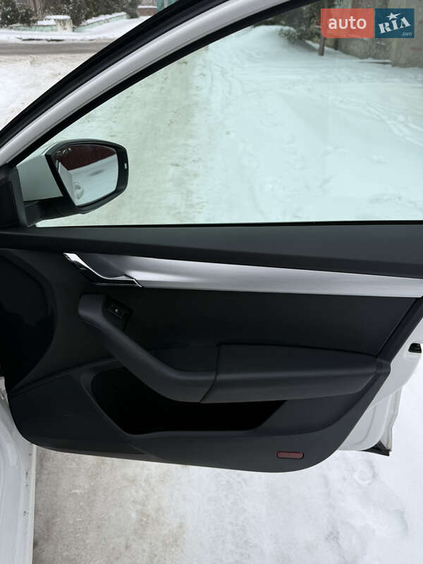 Лифтбек Skoda Octavia 2018 в Киеве