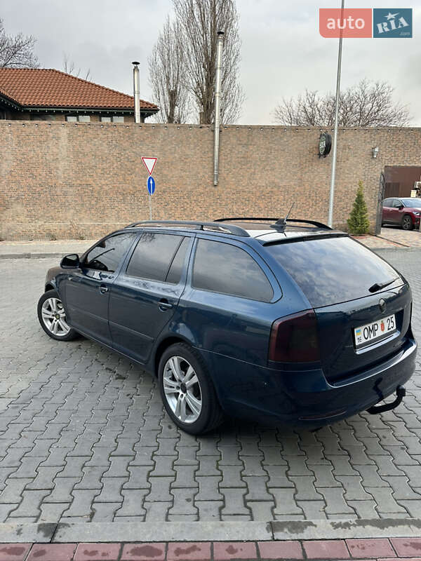 Универсал Skoda Octavia 2012 в Одессе