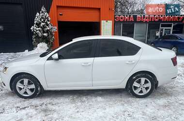 Лифтбек Skoda Octavia 2019 в Киеве