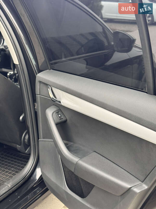 Универсал Skoda Octavia 2016 в Хмельницком