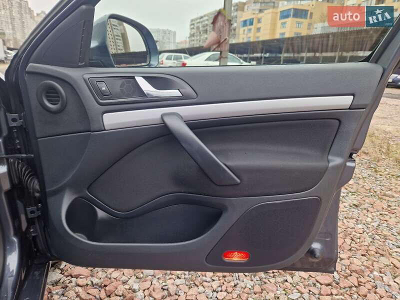 Універсал Skoda Octavia 2012 в Києві фото 34 Універсал Skoda Octavia 2012 в Києві