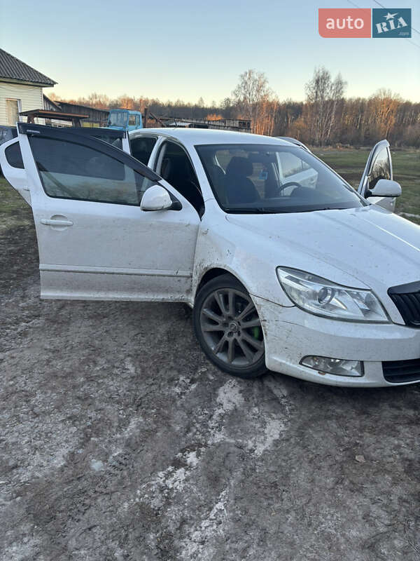 Лифтбек Skoda Octavia 2011 в Березне