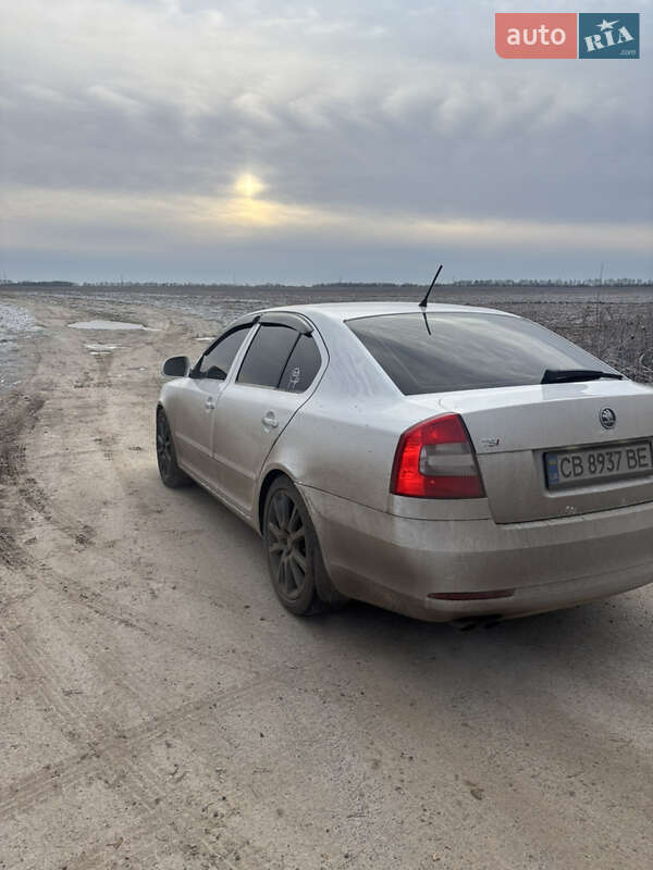 Лифтбек Skoda Octavia 2011 в Березне