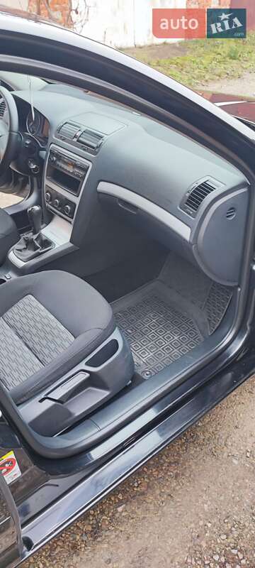 Ліфтбек Skoda Octavia 2010 в Кам'янець-Подільському