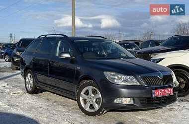 Универсал Skoda Octavia 2012 в Ровно
