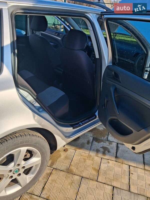 Універсал Skoda Octavia 2009 в Тетієві фото 5 Універсал Skoda Octavia 2009 в Тетієві