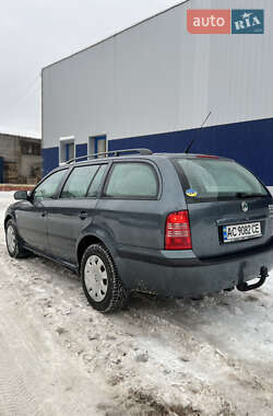 Універсал Skoda Octavia 2004 в Чернігові
