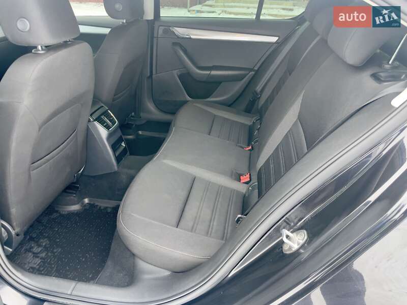Ліфтбек Skoda Octavia 2015 в Умані