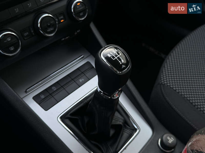 Универсал Skoda Octavia 2016 в Луцке