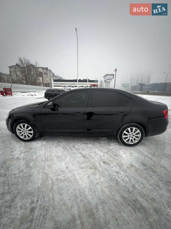 Лифтбек Skoda Octavia 2016 в Киеве