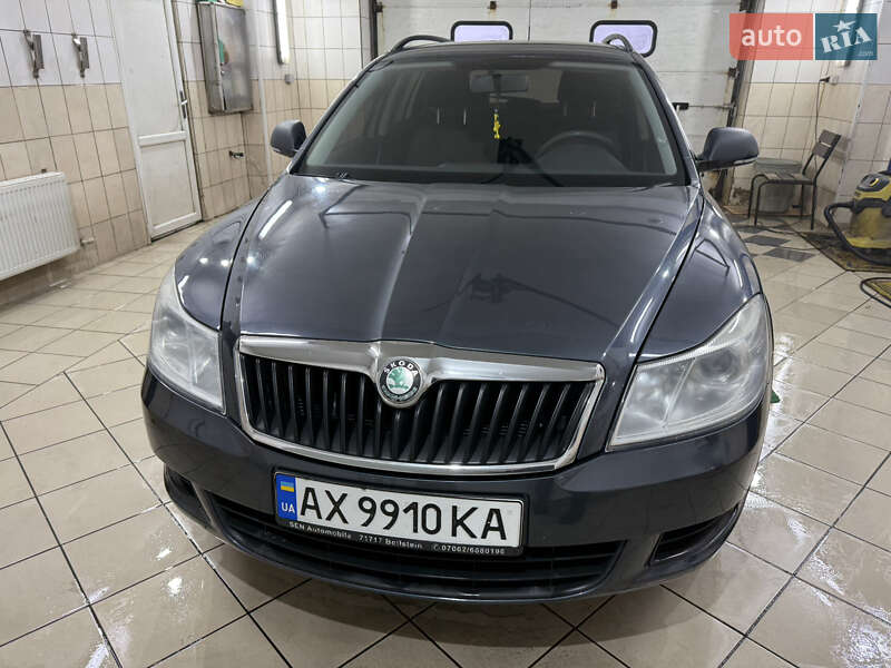 Skoda Octavia 2010 Skoda Octavia 2010