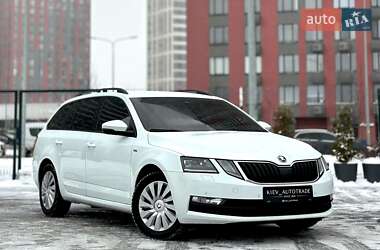 Універсал Skoda Octavia 2019 в Києві