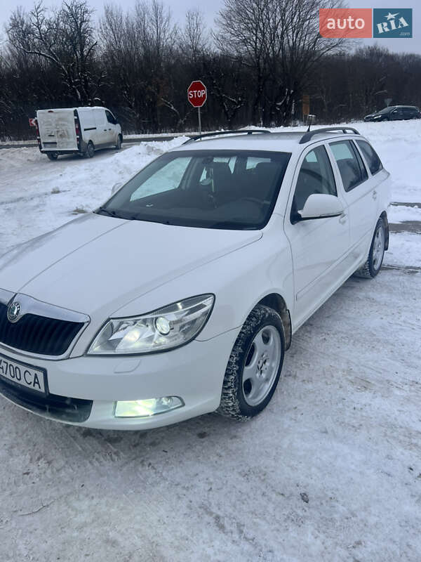 Универсал Skoda Octavia 2010 в Черновцах фото 4 Универсал Skoda Octavia 2010 в Черновцах