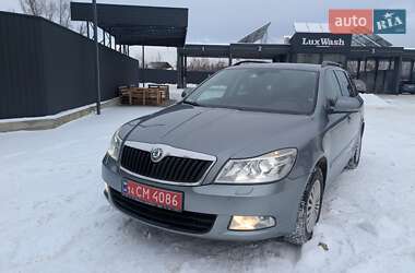 Универсал Skoda Octavia 2012 в Черновцах