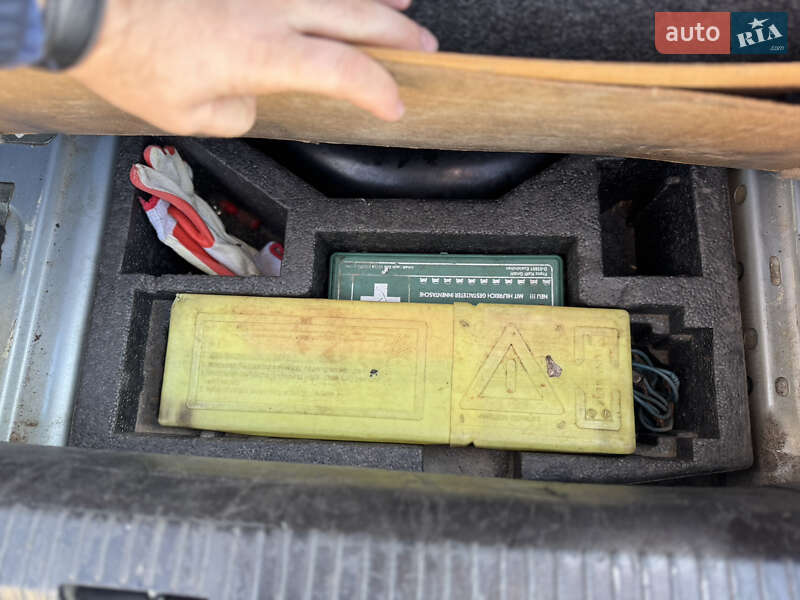 Лифтбек Skoda Octavia 2002 в Кропивницком