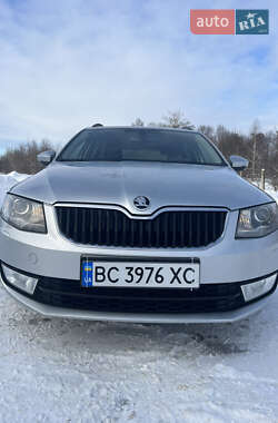 Универсал Skoda Octavia 2015 в Самборе