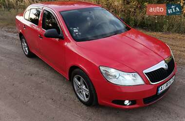 Ліфтбек Skoda Octavia 2012 в Смілі