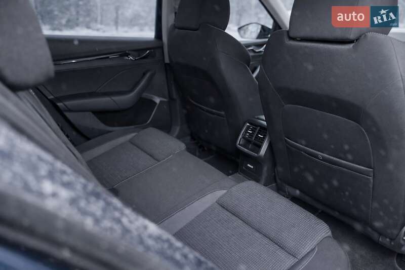 Лифтбек Skoda Octavia 2021 в Киеве фото 10 Лифтбек Skoda Octavia 2021 в Киеве