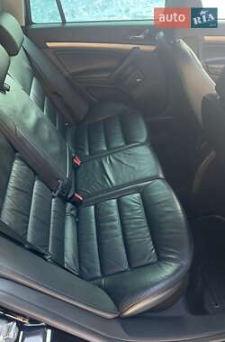 Универсал Skoda Octavia 2010 в Запорожье