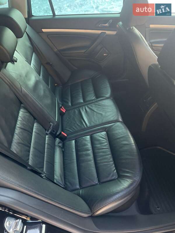 Универсал Skoda Octavia 2010 в Запорожье