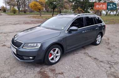 Универсал Skoda Octavia 2016 в Чугуеве