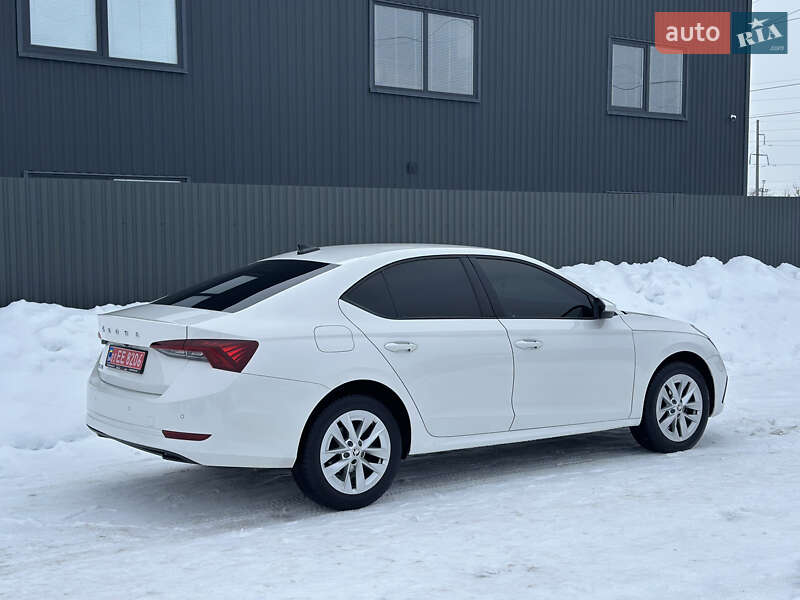 Лифтбек Skoda Octavia 2021 в Ужгороде