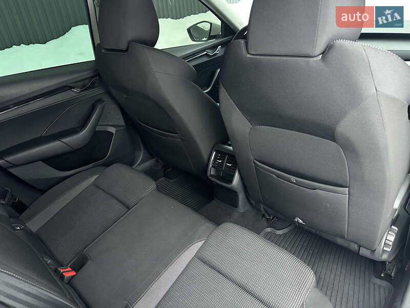 Лифтбек Skoda Octavia 2021 в Ужгороде