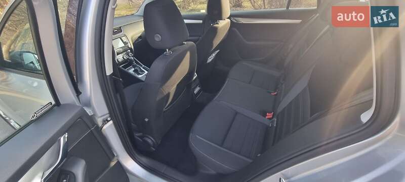 Универсал Skoda Octavia 2019 в Киеве