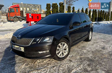 Универсал Skoda Octavia 2017 в Киеве