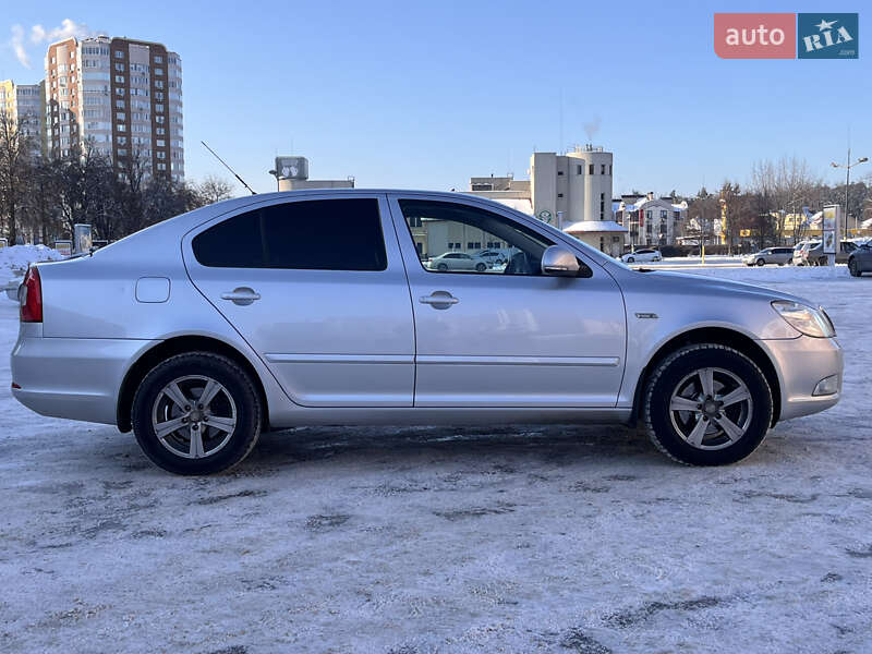 Лифтбек Skoda Octavia 2011 в Броварах
