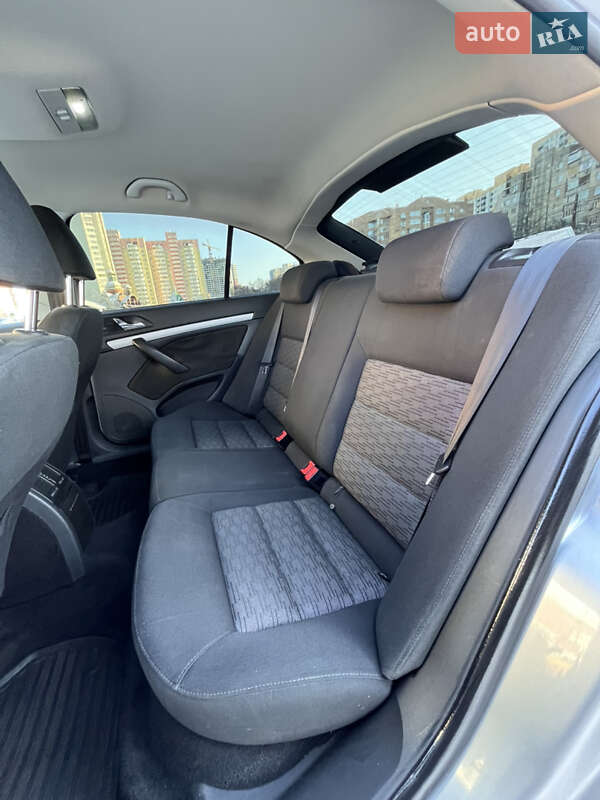 Лифтбек Skoda Octavia 2011 в Броварах