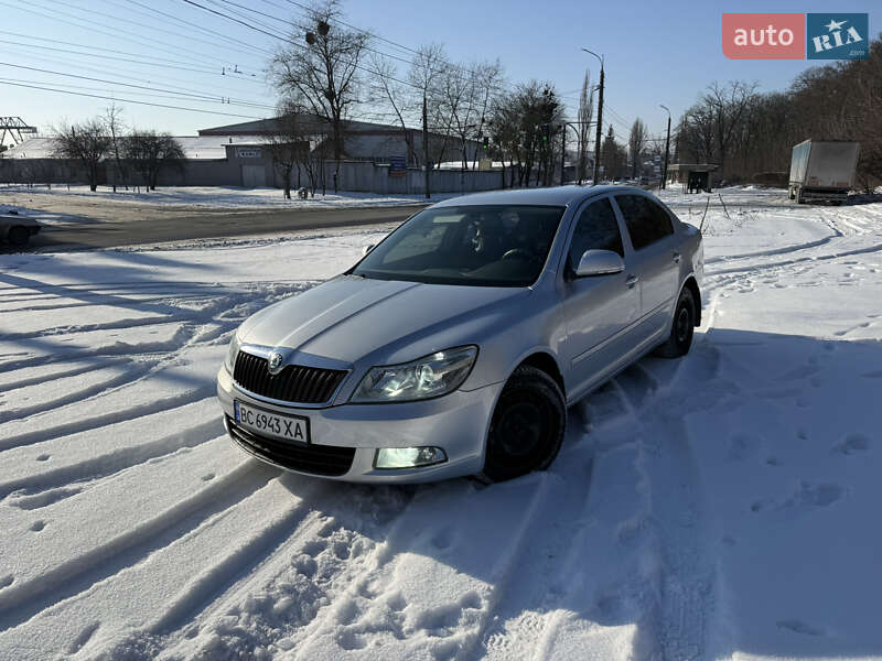 Skoda Octavia 2012 Skoda Octavia 2012