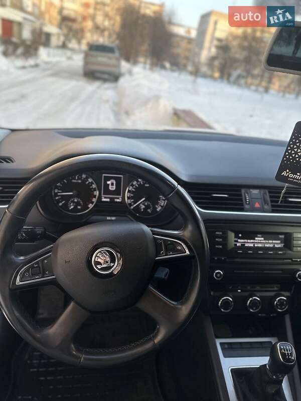 Универсал Skoda Octavia 2013 в Дрогобыче