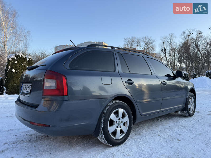 Универсал Skoda Octavia 2010 в Хмельницком
