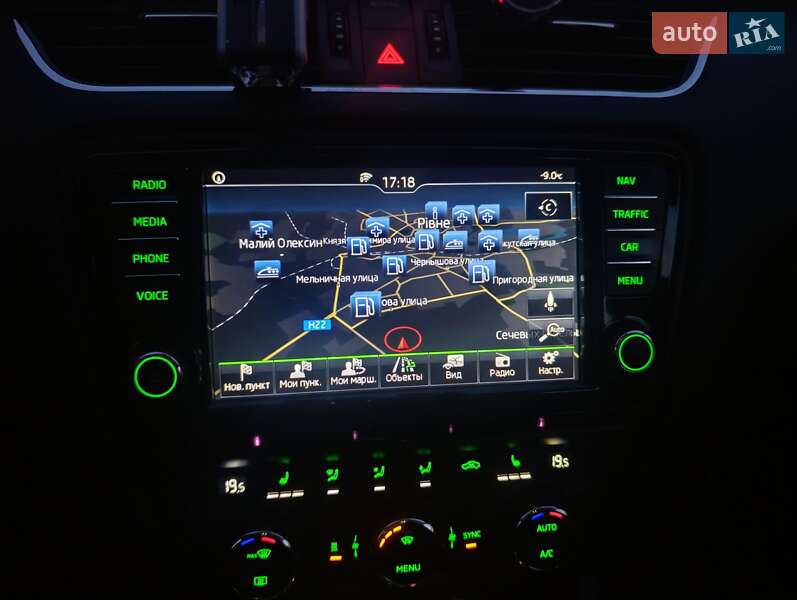 Универсал Skoda Octavia 2015 в Ровно