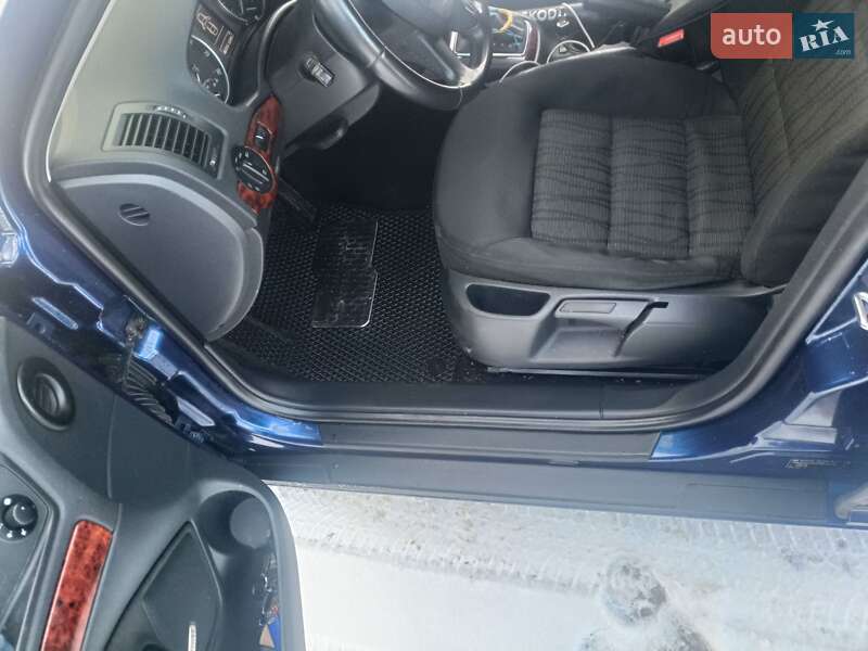 Универсал Skoda Octavia 2009 в Харькове