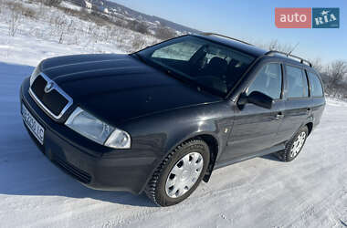 Универсал Skoda Octavia 2001 в Баре