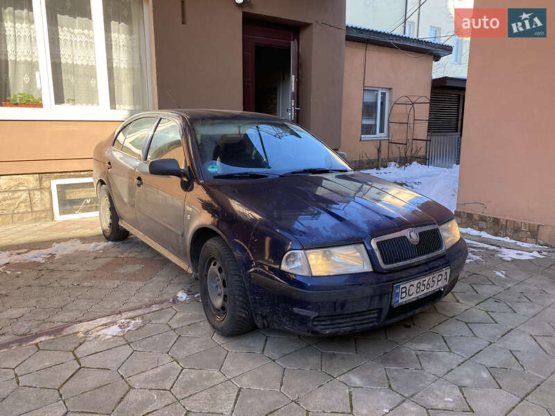 Лифтбек Skoda Octavia 2004 в Ивано-Франковске