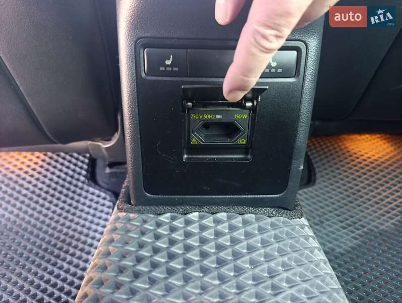 Универсал Skoda Octavia 2015 в Ровно