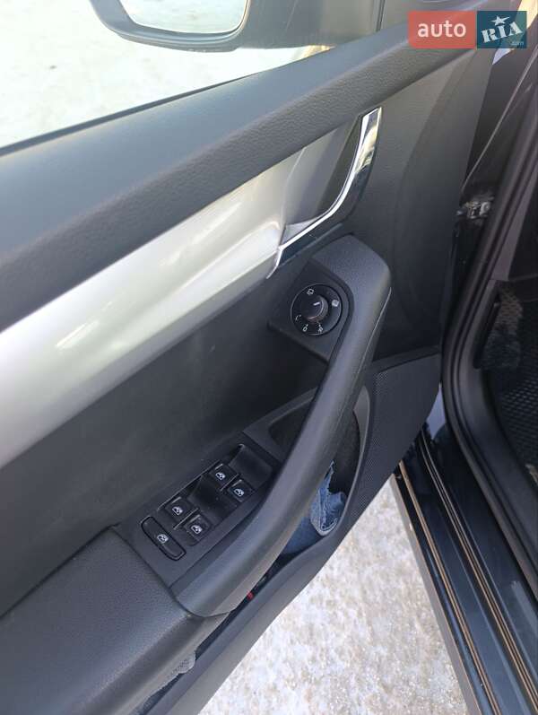 Универсал Skoda Octavia 2015 в Ровно