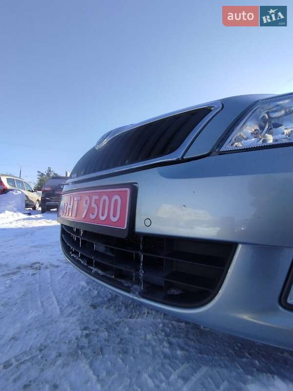 Универсал Skoda Octavia 2009 в Луцке фото 16 Универсал Skoda Octavia 2009 в Луцке