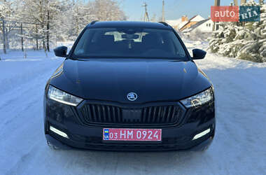 Универсал Skoda Octavia 2021 в Киеве