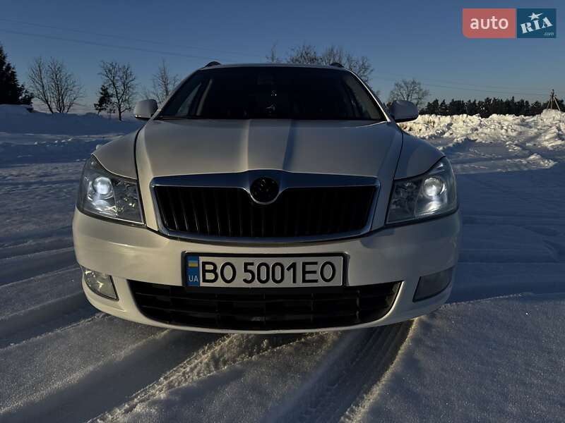 Универсал Skoda Octavia 2009 в Почаеве фото 2 Универсал Skoda Octavia 2009 в Почаеве