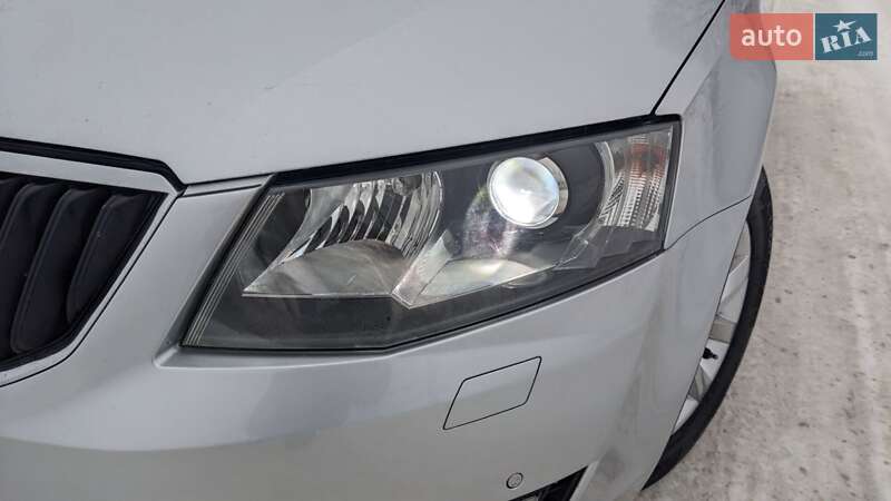 Универсал Skoda Octavia 2013 в Костополе