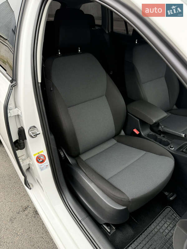 Универсал Skoda Octavia 2013 в Киеве фото 13 Универсал Skoda Octavia 2013 в Киеве