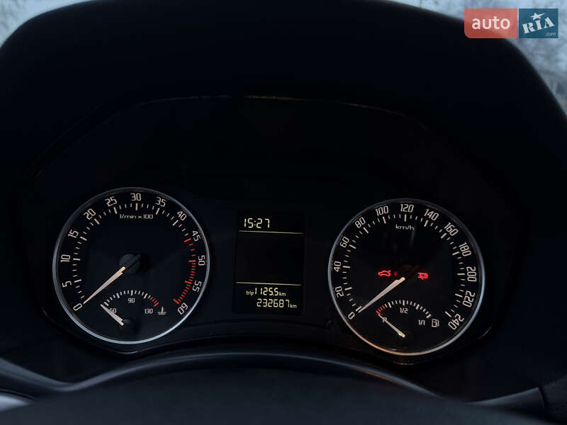 Универсал Skoda Octavia 2010 в Лубнах