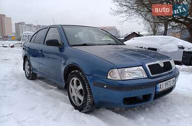 Лифтбек Skoda Octavia 2003 в Киеве