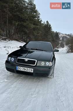 Лифтбек Skoda Octavia 2002 в Борщеве
