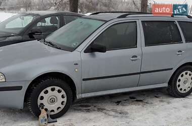 Универсал Skoda Octavia 2004 в Ровно