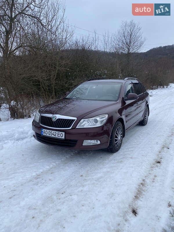 Skoda Octavia 2011 Skoda Octavia 2011